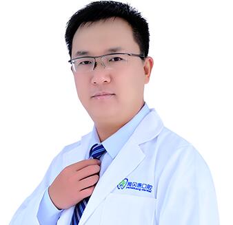 懷化鶴城雅貝康口腔門診部 張寧