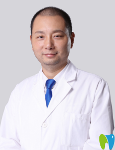 深圳弘和口腔門診部 石磊