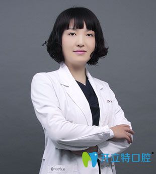 公布西安優(yōu)德口腔全新收費(fèi)價(jià)目表和王艷院長牙齒矯正案例