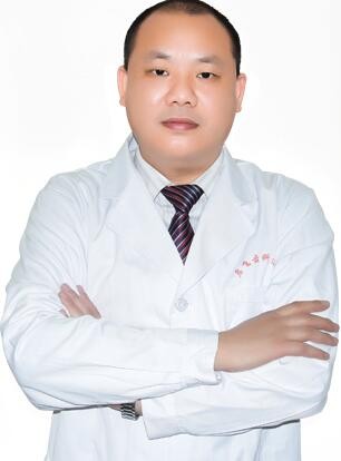 深圳啟飛口腔門(mén)診部 周啟飛