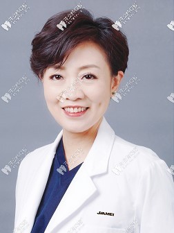 北京佳美口腔門診部 夏紅