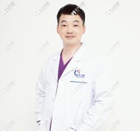 杭州雅樂(lè)口腔門診部 房飛龍