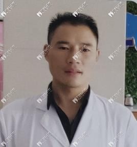 信陽伢牙齒科門診部 余新春