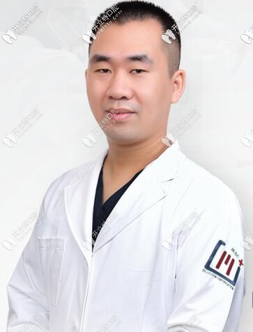 廣州好大夫口腔種植牙醫(yī)生鄧宏亮