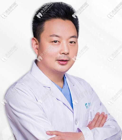 北京鈦植口腔門診部 向輝
